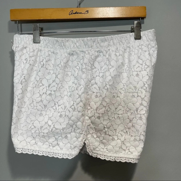 Simply Vera Wong Mini White Short Women size Large - Picture 11 of 12
